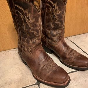 Men’s cowboy boots